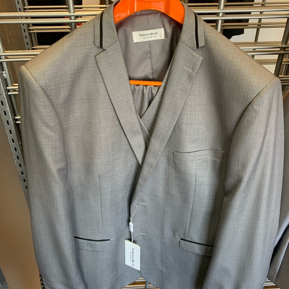Lorenzo Bruno Mens Suit 48 L